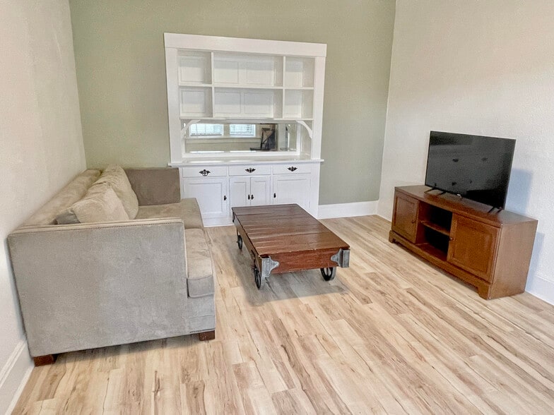 More Photos Of 1824 W 2nd Ave, Spokane Apartments For Sale