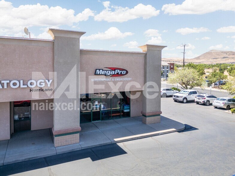 Primary Photo Of 1141 W State St, Hurricane Storefront For Sale