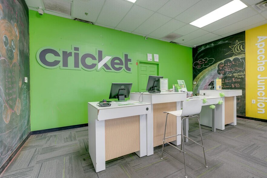 More Photos Of 2430 W Apache Trl, Apache Junction Freestanding For Sale