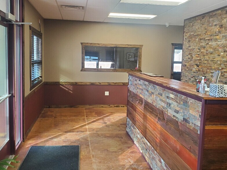 More Photos Of 200 E Industrial Ave, Lyndon Station Coworking Space