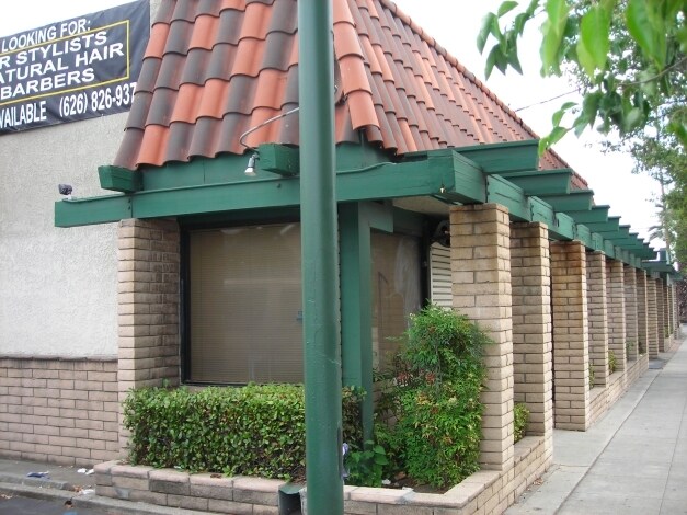 Primary Photo Of 570 N Towne Ave, Pomona Storefront Retail Office For Sale