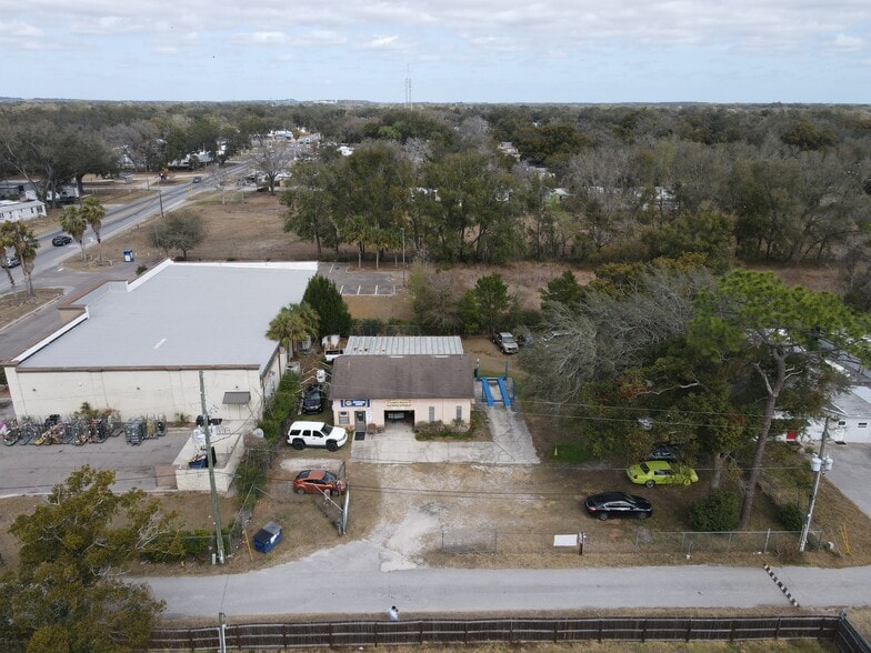 More Photos Of 38525 Palm Grove Dr, Zephyrhills Auto Repair For Sale