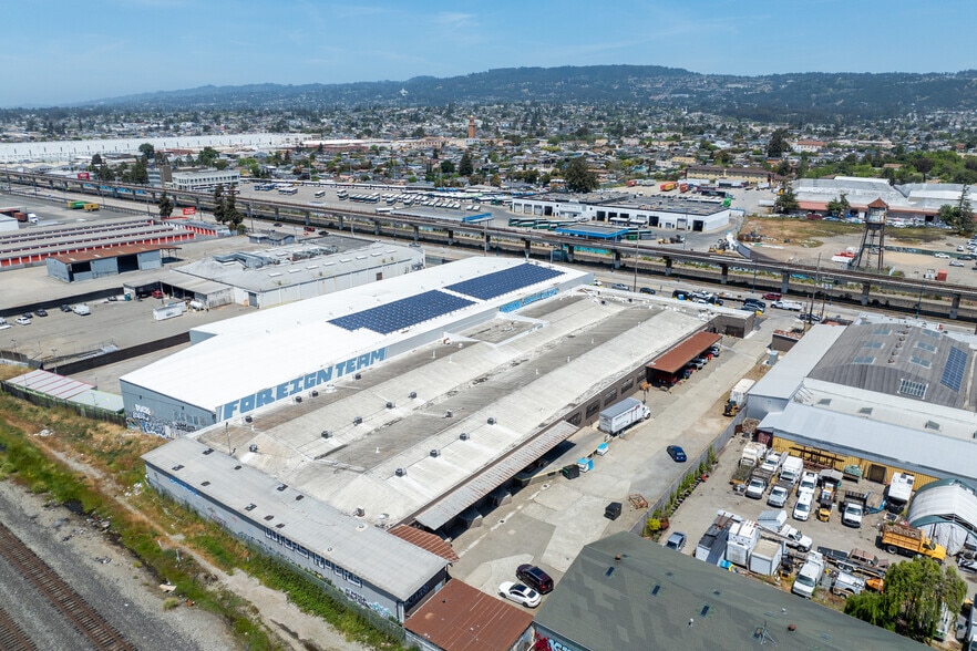 More Photos Of 6425 San Leandro St, Oakland Industrial For Sale