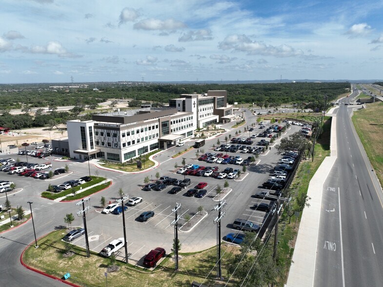 More Photos Of 3011 W Loop 1604 N, San Antonio Medical For Lease