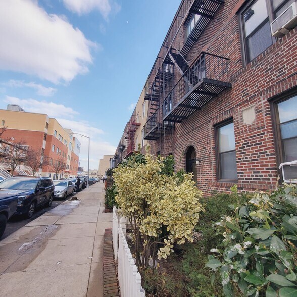 More Photos Of 342 89th St, Brooklyn Apartments For Sale