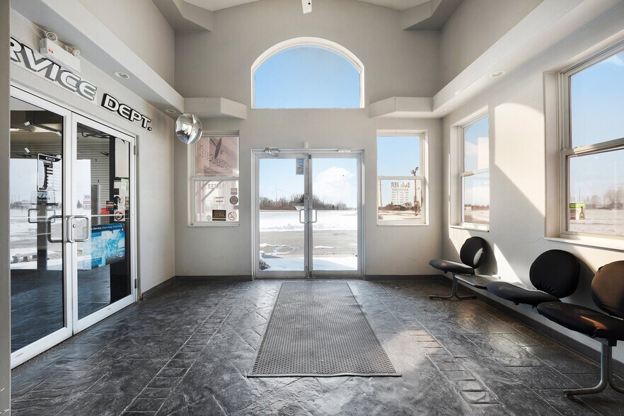 More Photos Of 20600 Hwy 2, Tilbury Auto Dealership For Sale