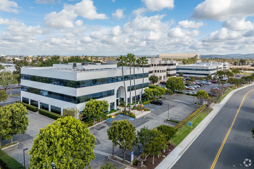 More Photos Of 10 Corporate Park, Irvine Office For Lease