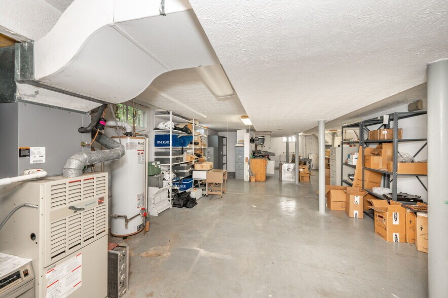 More Photos Of 8612 Reading Rd, Cincinnati Office For Sale