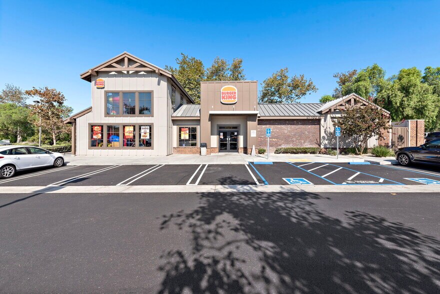 More Photos Of 27702 Crown Valley Pkwy, Ladera Ranch Unknown For Lease