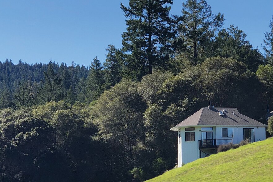 More Photos Of 18501 Van Zandt Resort Rd, Philo Lodge Meeting Hall For Sale