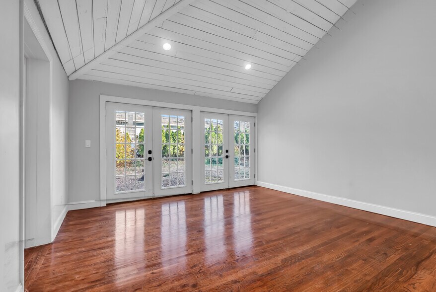 More Photos Of 952 Broadway, West Long Branch Storefront Retail Office For Sale