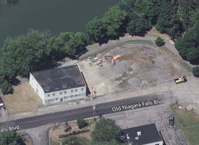 More Photos Of 350 Old Niagara Falls Blvd, Amherst Restaurant For Sale