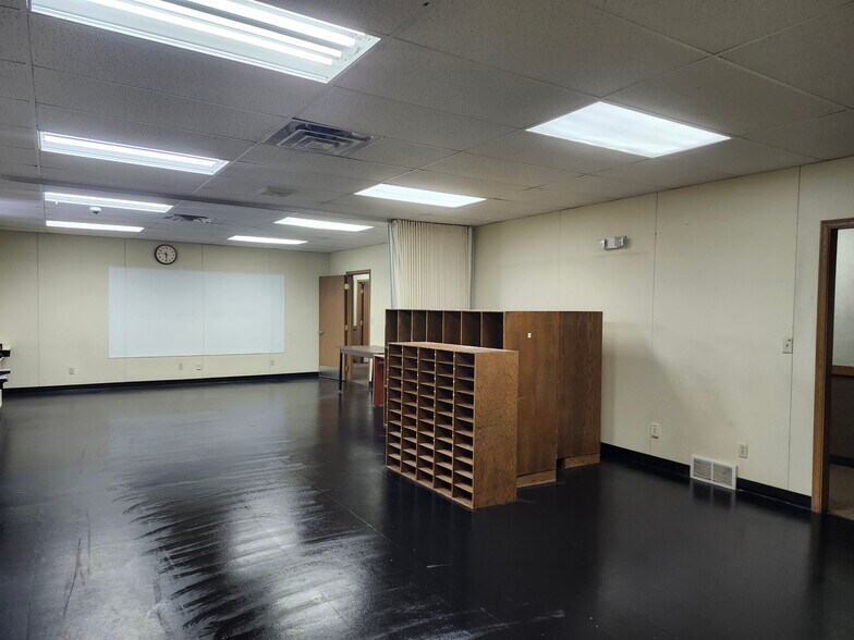 More Photos Of 826 Franklin Rd, Mercer Medical For Lease