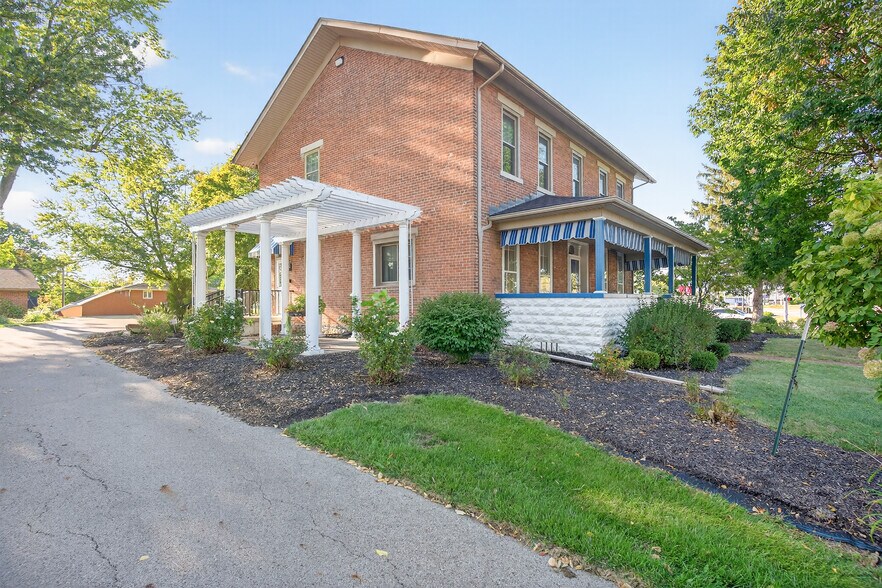 More Photos Of 1441 Saint Marys Ave, Sidney Office For Sale