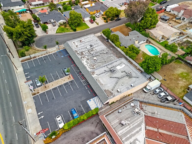 More Photos Of 472-484 S Citrus Ave, Azusa Freestanding For Lease