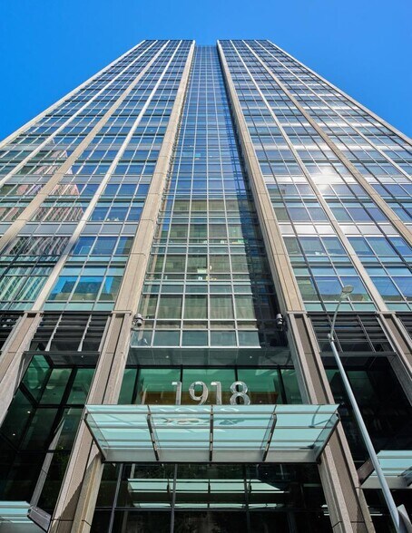 More Photos Of 1918 8th Ave, Seattle Office For Lease