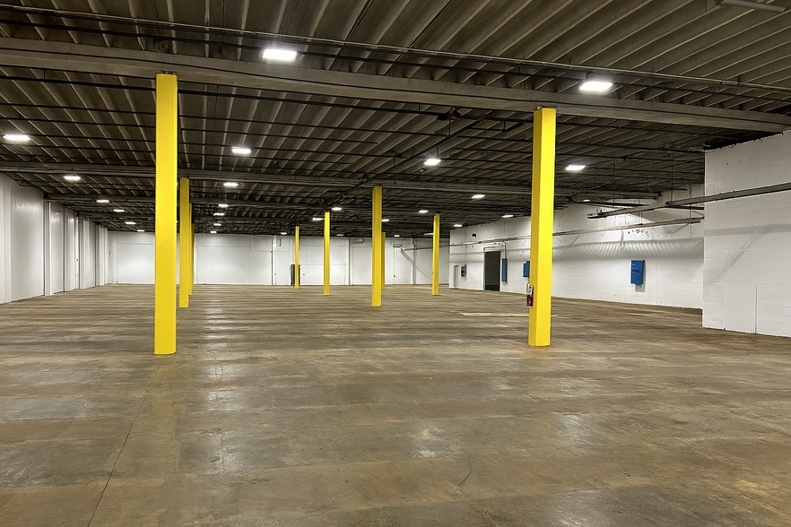 More Photos Of 100 Saxony Dr, Lowell Manufacturing For Lease