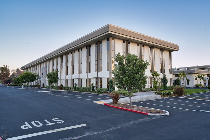 More Photos Of 1650 S Amphlett Blvd, San Mateo Unknown For Lease