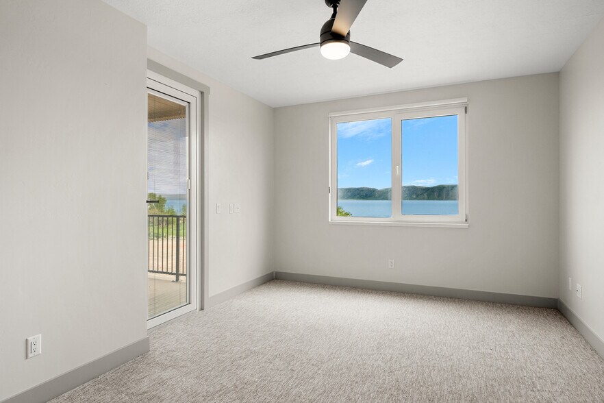 More Photos Of 45 E 150 S, Garden City Apartments For Sale