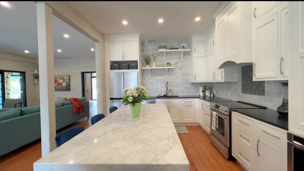 More Photos Of 156 Teaticket Hwy, Falmouth Storefront Retail Residential For Sale