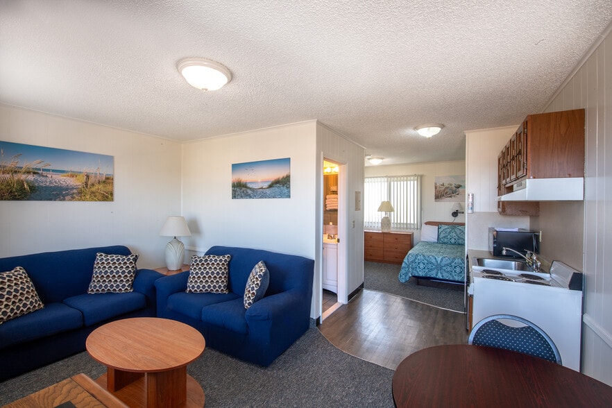 More Photos Of 1020 Boulevard, Seaside Heights Hotel For Sale