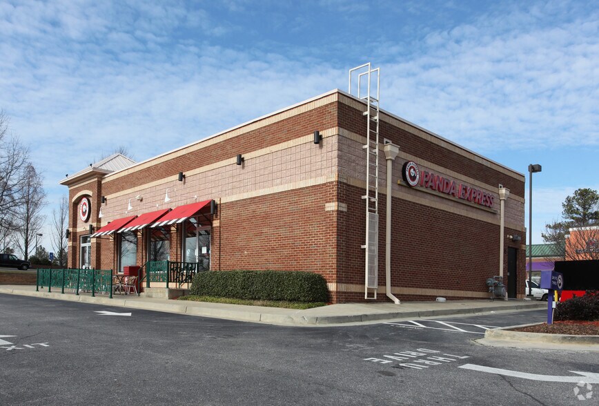 More Photos Of 3595 Peachtree Pky, Suwanee Fast Food For Lease