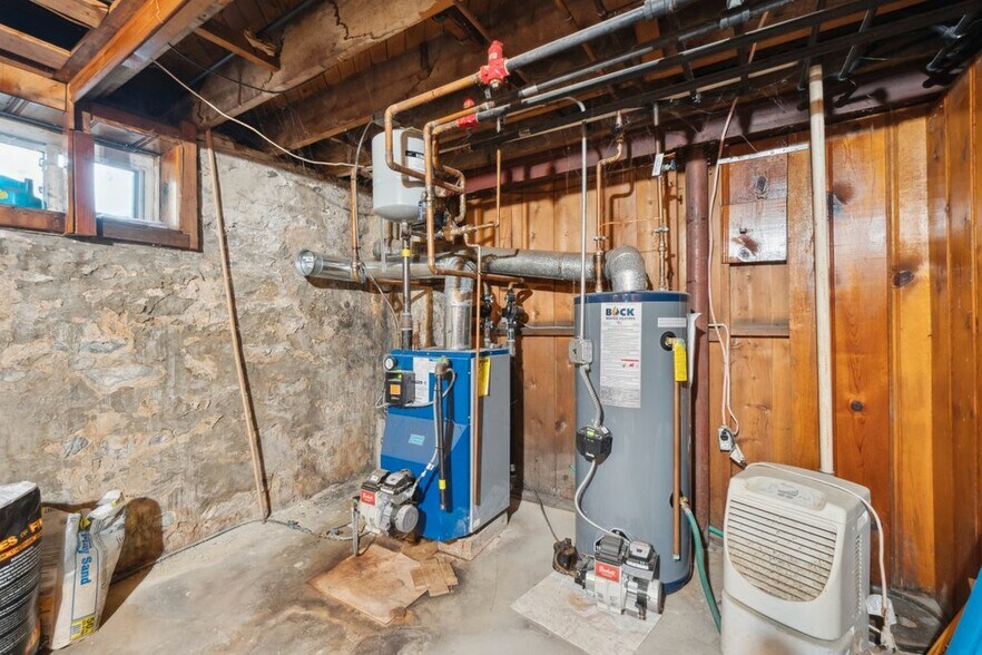 More Photos Of 310 Gittings Ave, Baltimore Apartments For Sale