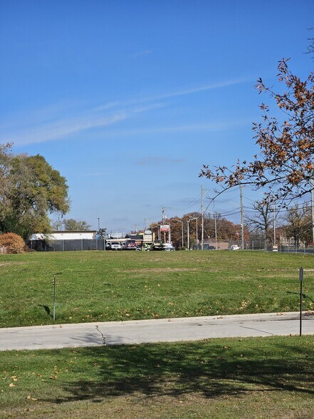 More Photos Of 16224 S Cicero Ave, Oak Forest Land For Sale