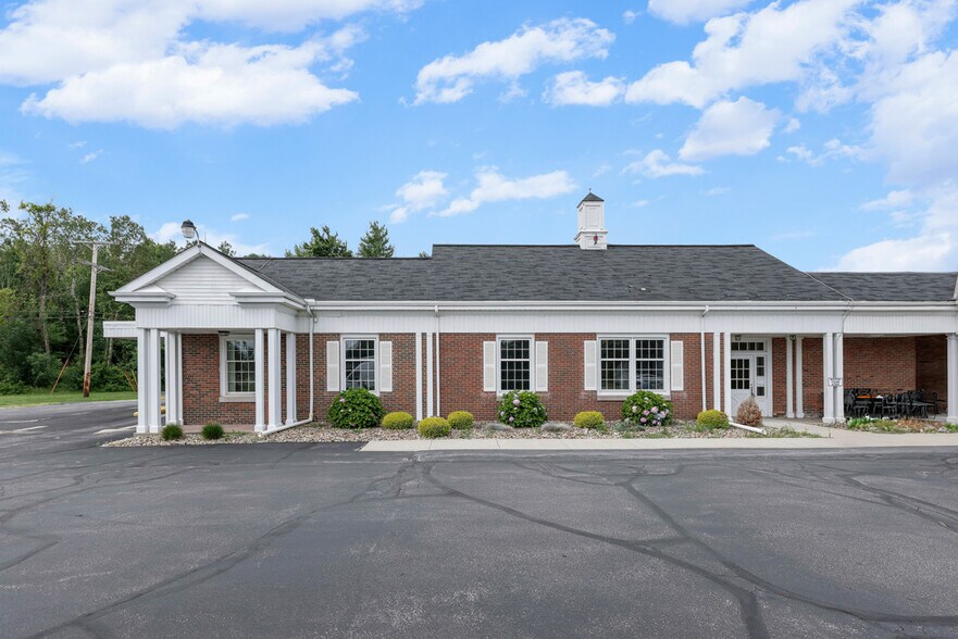 More Photos Of ,  General Retail For Sale