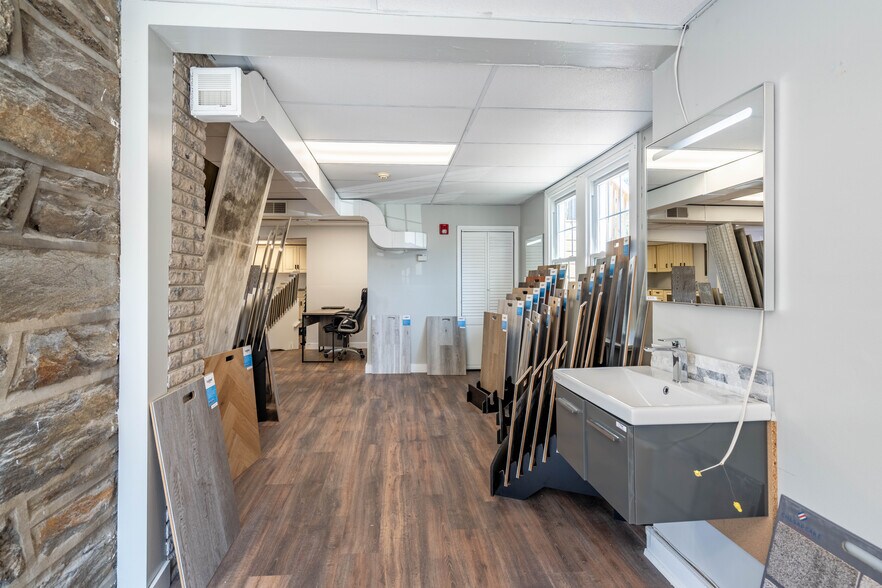 More Photos Of 1900 Old York Rd, Abington Apartments For Sale