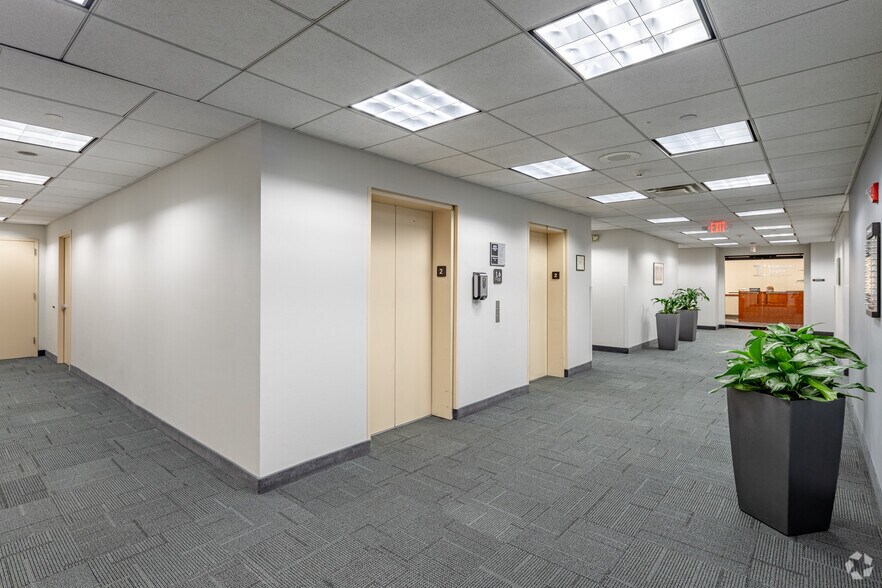 More Photos Of 600 Parsippany Rd, Parsippany Office For Sale