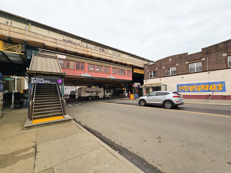 More Photos Of 40-21 69th St, Flushing Apartments For Sale