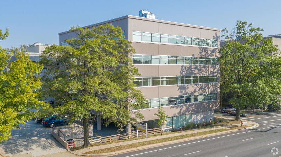 More Photos Of 210 Allegheny Ave, Towson Office For Lease