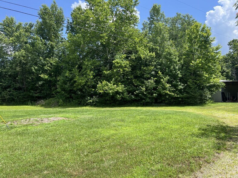 More Photos Of 125 McAdoo Creek Rd, Clarksville Warehouse For Sale