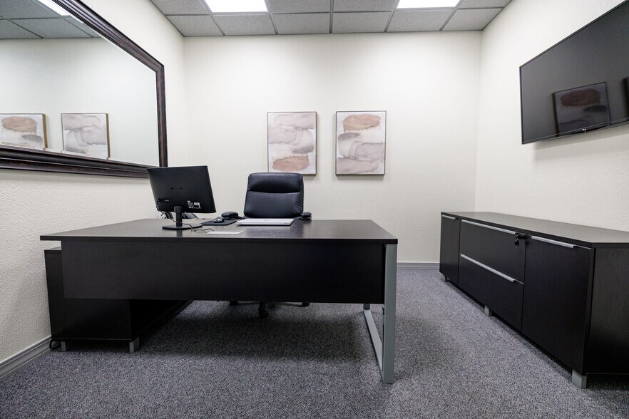 More Photos Of 1965 Dominion Way, Colorado Springs Medical For Lease