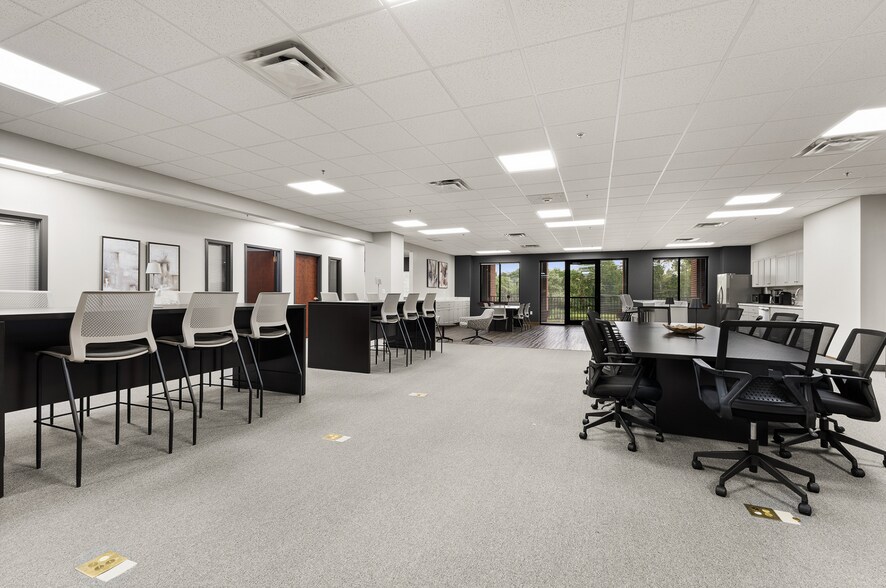More Photos Of 175 Sullys Trl, Pittsford Unknown For Lease