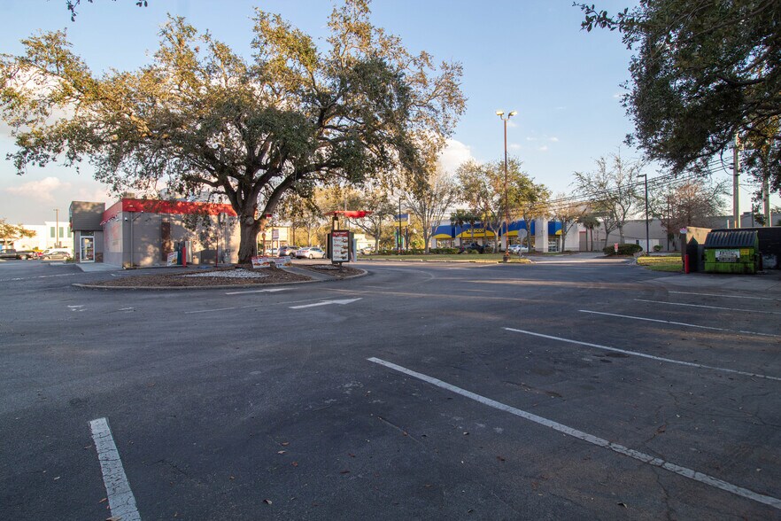 More Photos Of 5908 Orange Blossom Trl, Orlando Fast Food For Sale