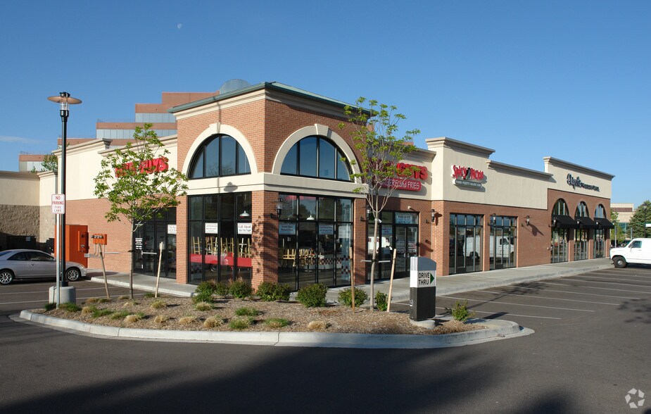 More Photos Of 2320 S Parker Rd, Denver Storefront For Lease