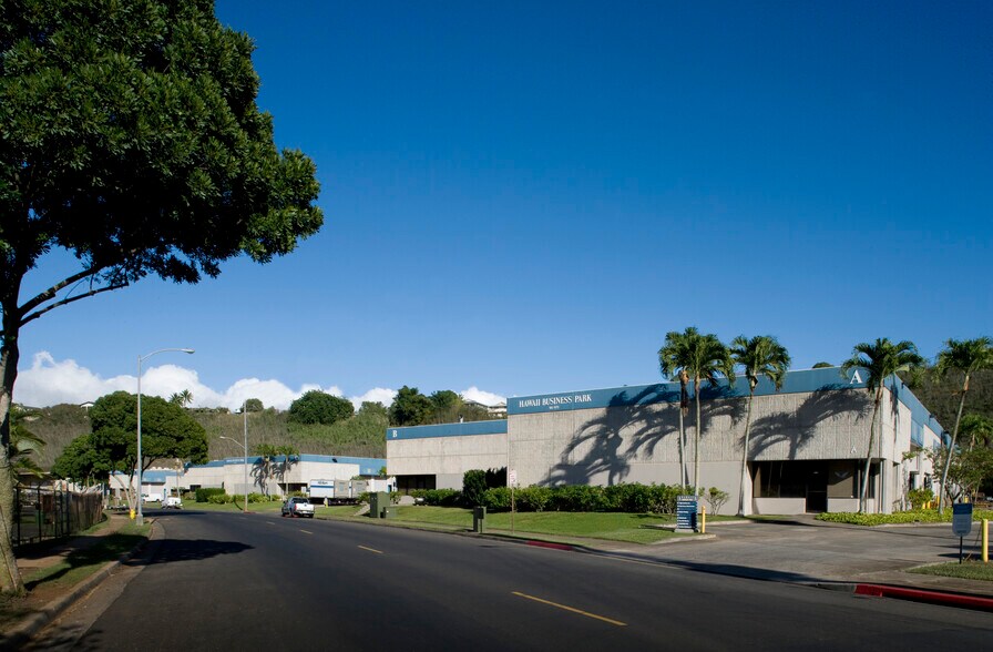 More Photos Of 96-1173 Waihona St, Pearl City Warehouse For Lease