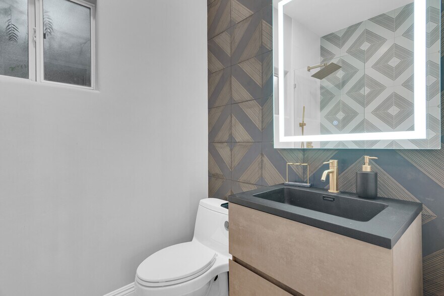 More Photos Of 4295 Union Rd, Paso Robles Winery Vineyard For Sale