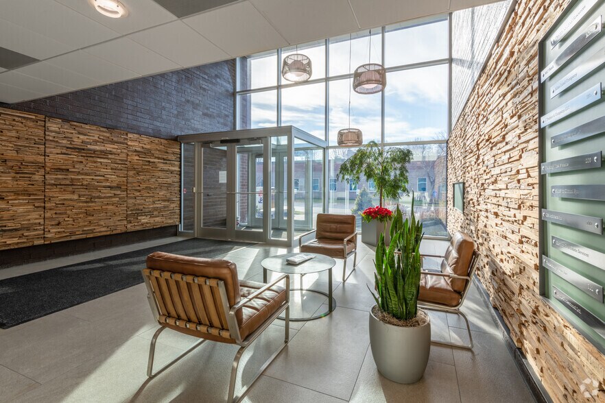 More Photos Of 107 Audubon Rd, Wakefield Office For Lease