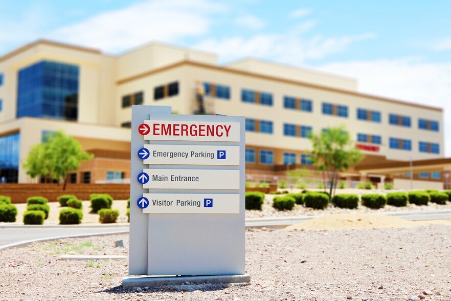 More Photos Of 2000 Transmountain Rd, El Paso Medical For Lease