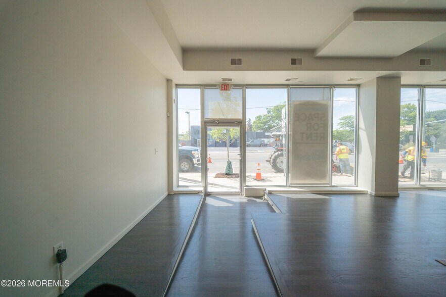 More Photos Of 1408-1412 Main St, Asbury Park Apartments For Lease