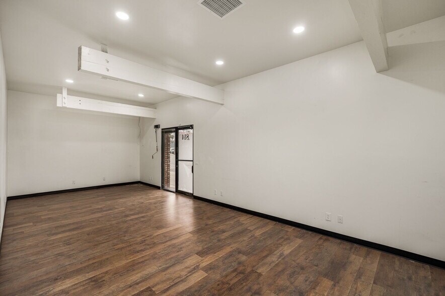 More Photos Of 814-816 N Anaheim Blvd, Anaheim Freestanding For Sale