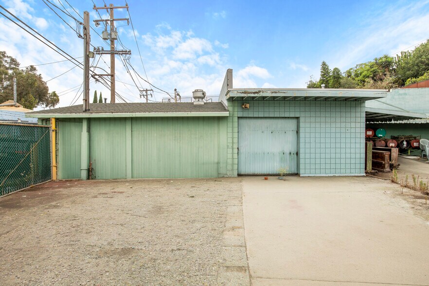 More Photos Of , Inglewood Industrial For Sale