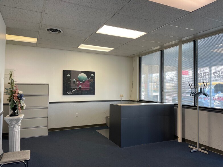 More Photos Of 1751 Lincoln Hwy, North Versailles Office For Lease