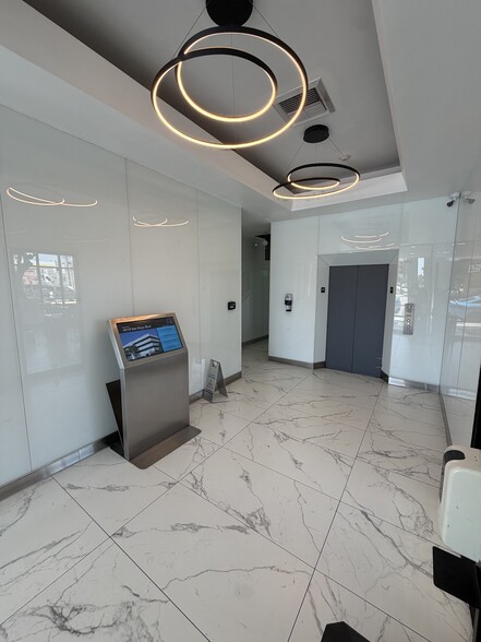 More Photos Of 4419 Van Nuys Blvd, Sherman Oaks Office For Lease