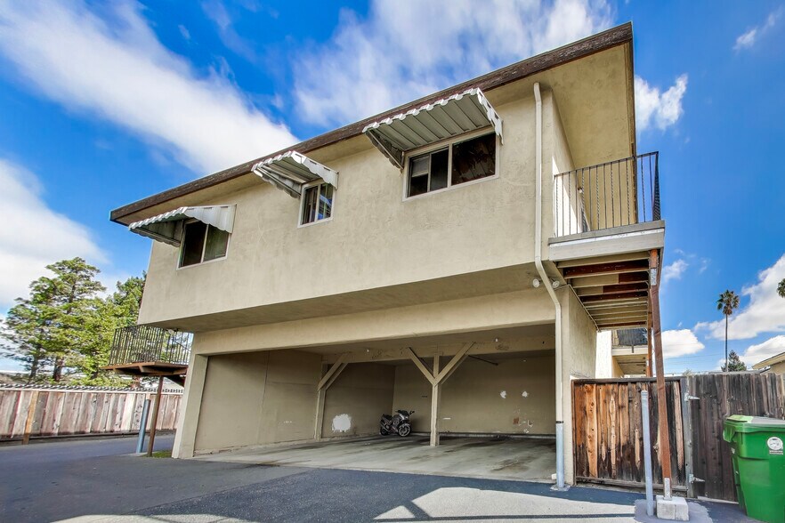 More Photos Of 20317 Wisteria St, Castro Valley Apartments For Sale