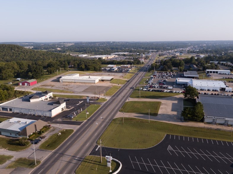 More Photos Of 3000 S Muskogee Ave, Tahlequah Industrial For Lease