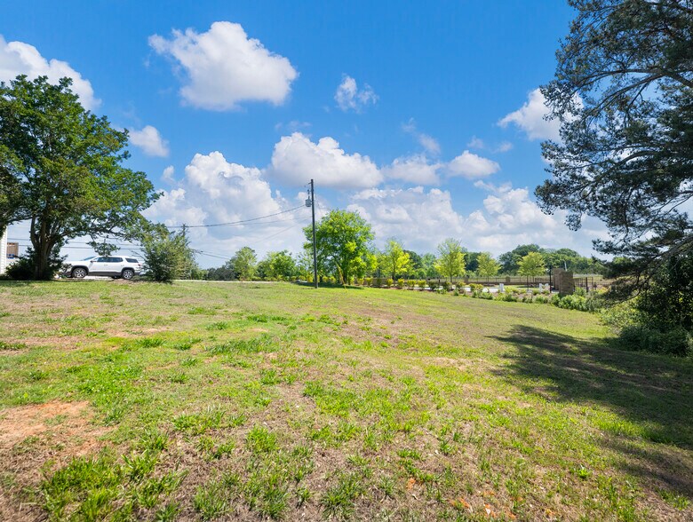 More Photos Of 5797-5799 Thompson Mill Rd, Hoschton Land For Sale